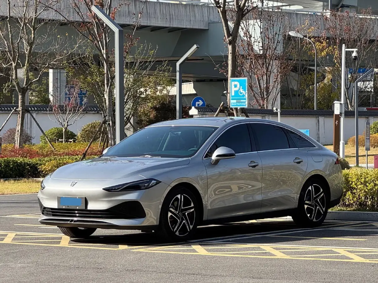 2023 Roewe D7 1.5L 112HP L4 1DHT PHEV 21.4KWH