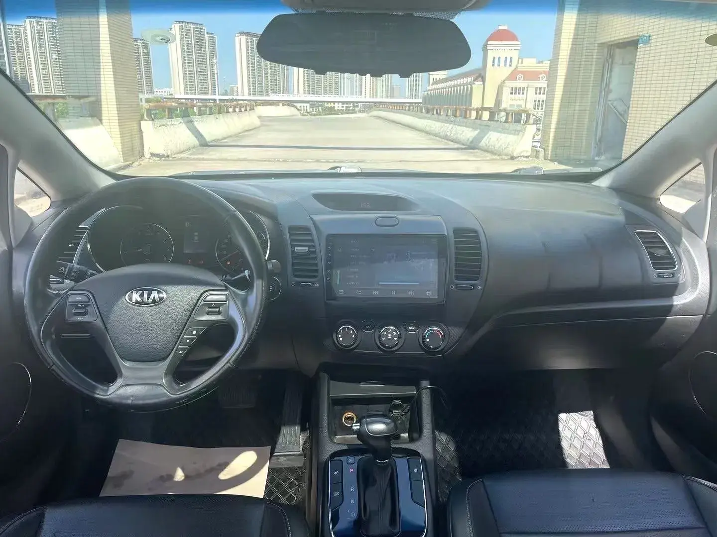 2017 KIA K3 thumbnail 4