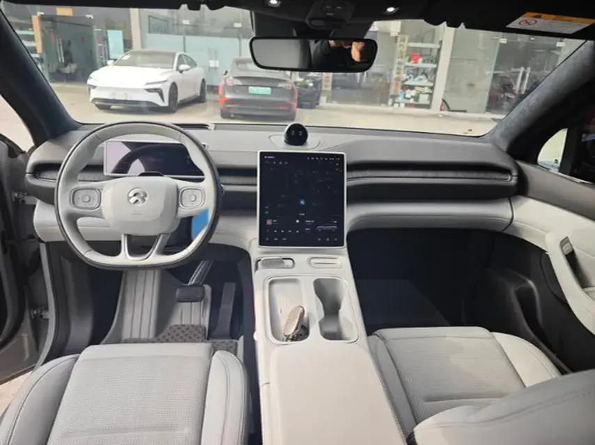 2023 NIO ES6 thumbnail 4