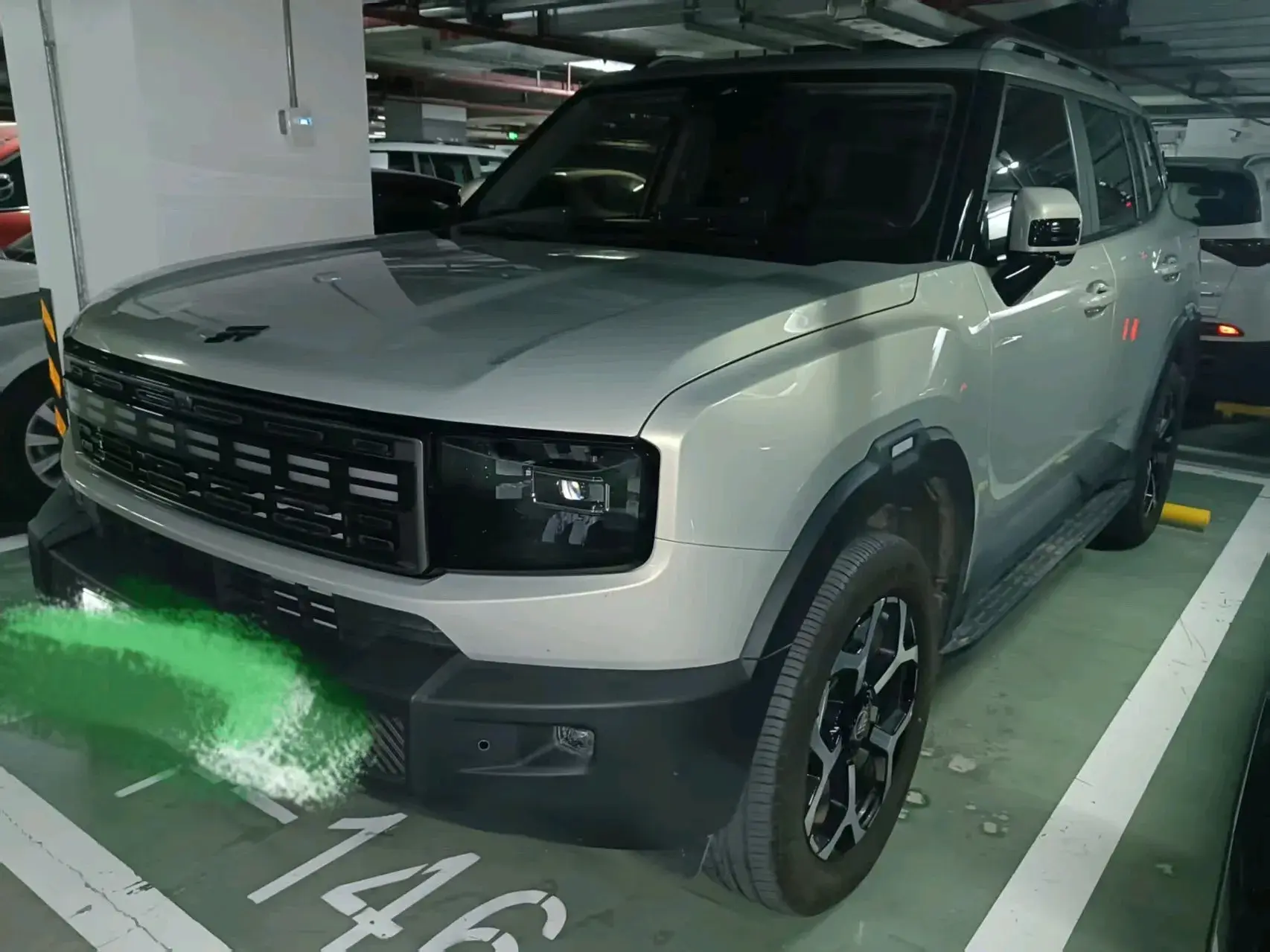 2025 MAXUS XINTU view 1