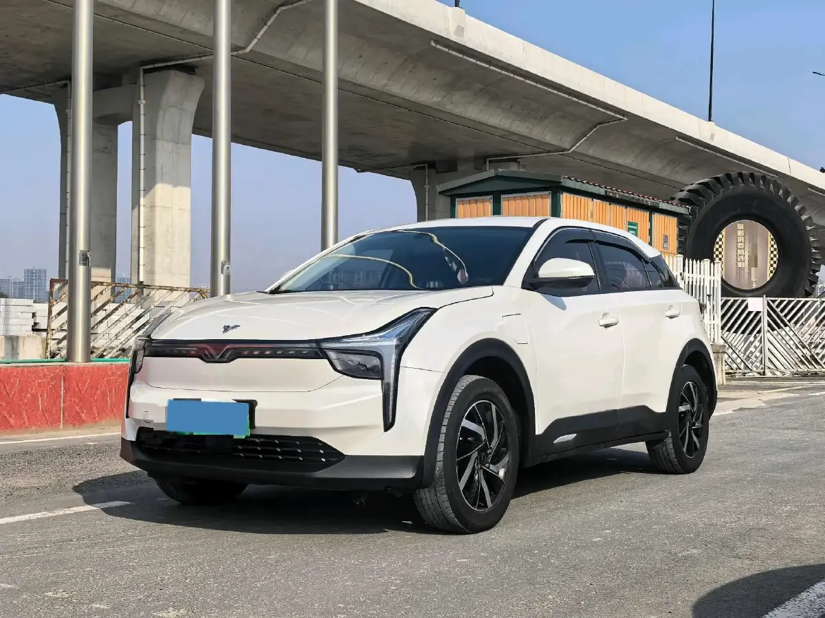 2022 Venucia Grand V 1.5T 190HP L4 7DCT