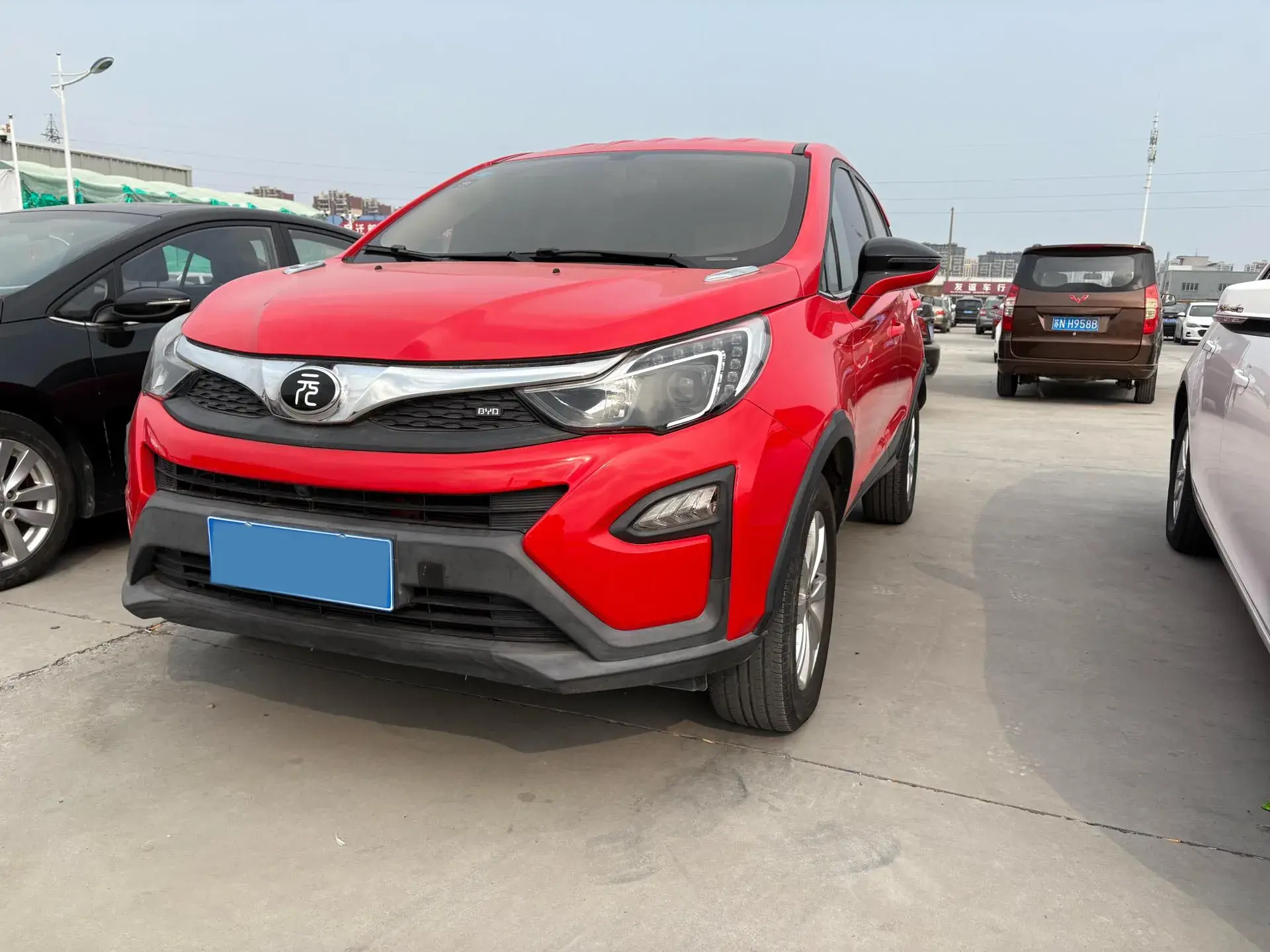 2017 BYD YUAN view 1