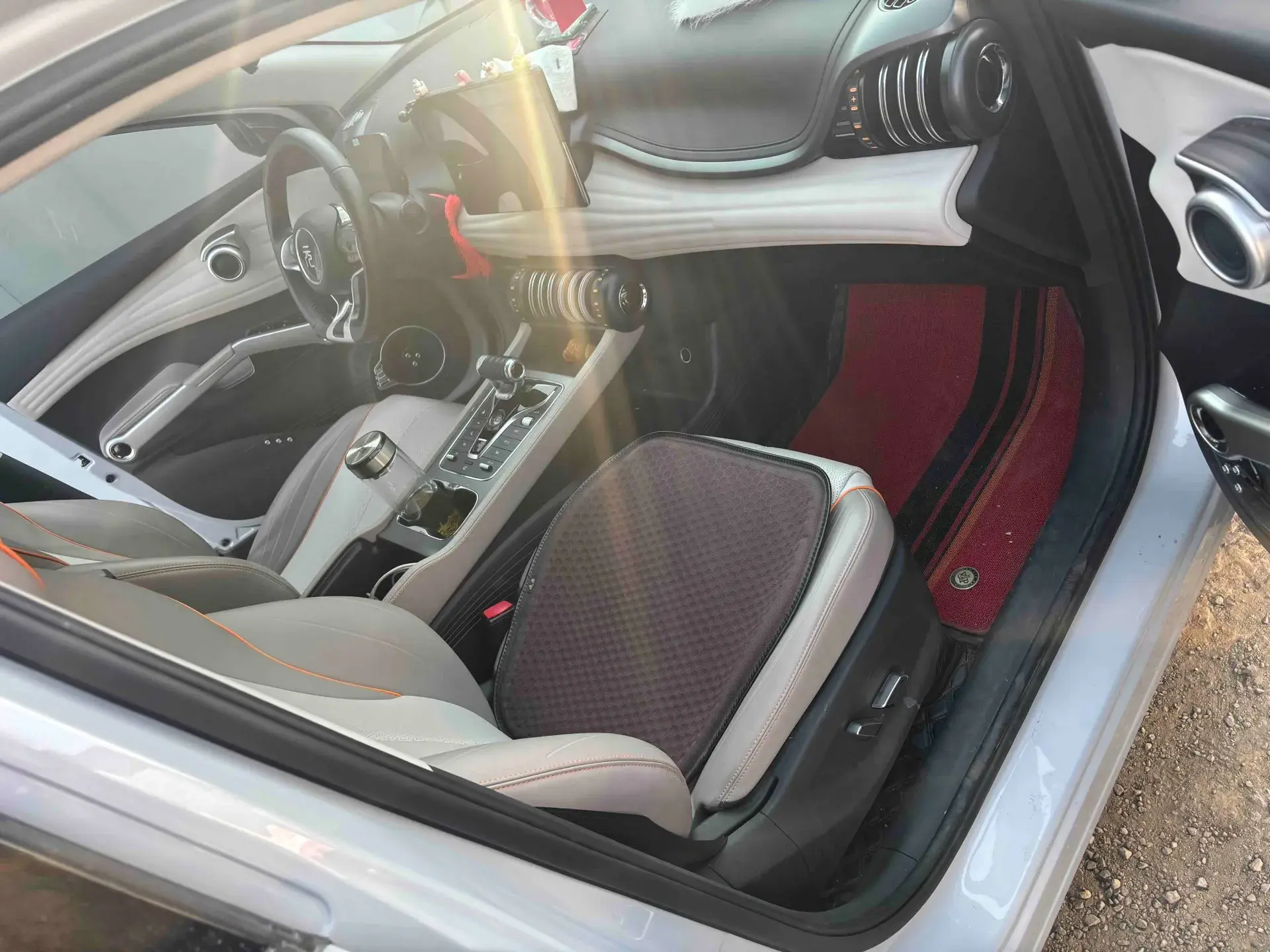 2023 BYD YUAN thumbnail 2