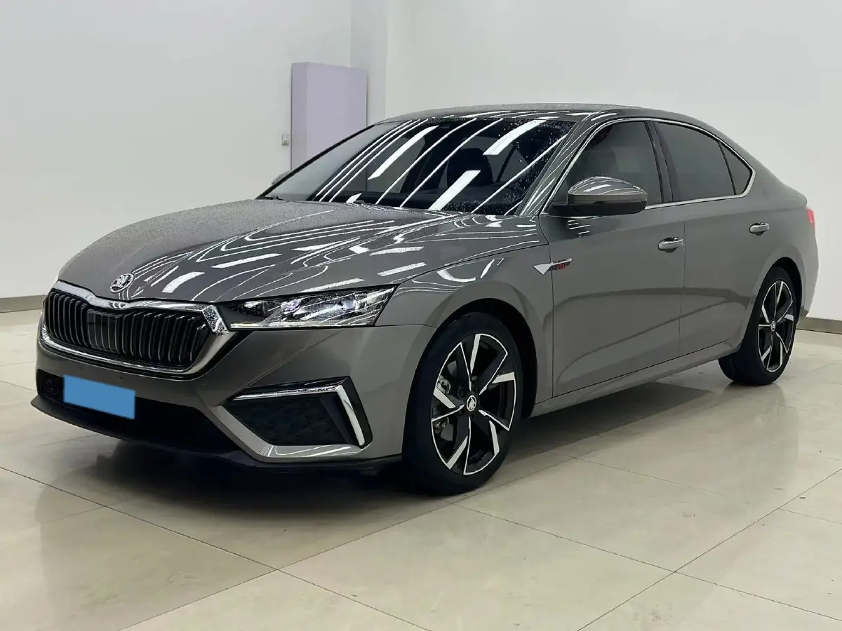 2022 Skoda Octavia 1.4T 150HP L4 7DCT