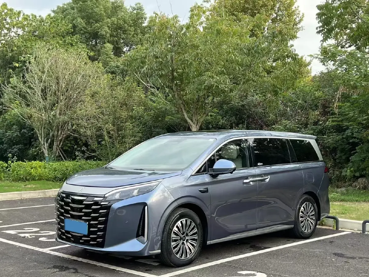 2025 BYD Xia 1.5T 156HP L4 E-CVT PHEV 36.6KWH