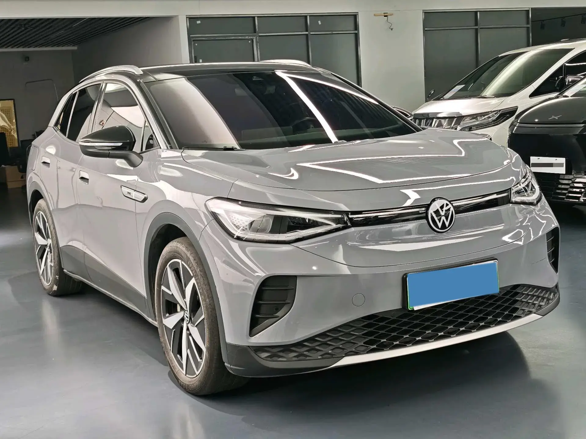 2022 VOLKSWAGEN ID.4 thumbnail 3