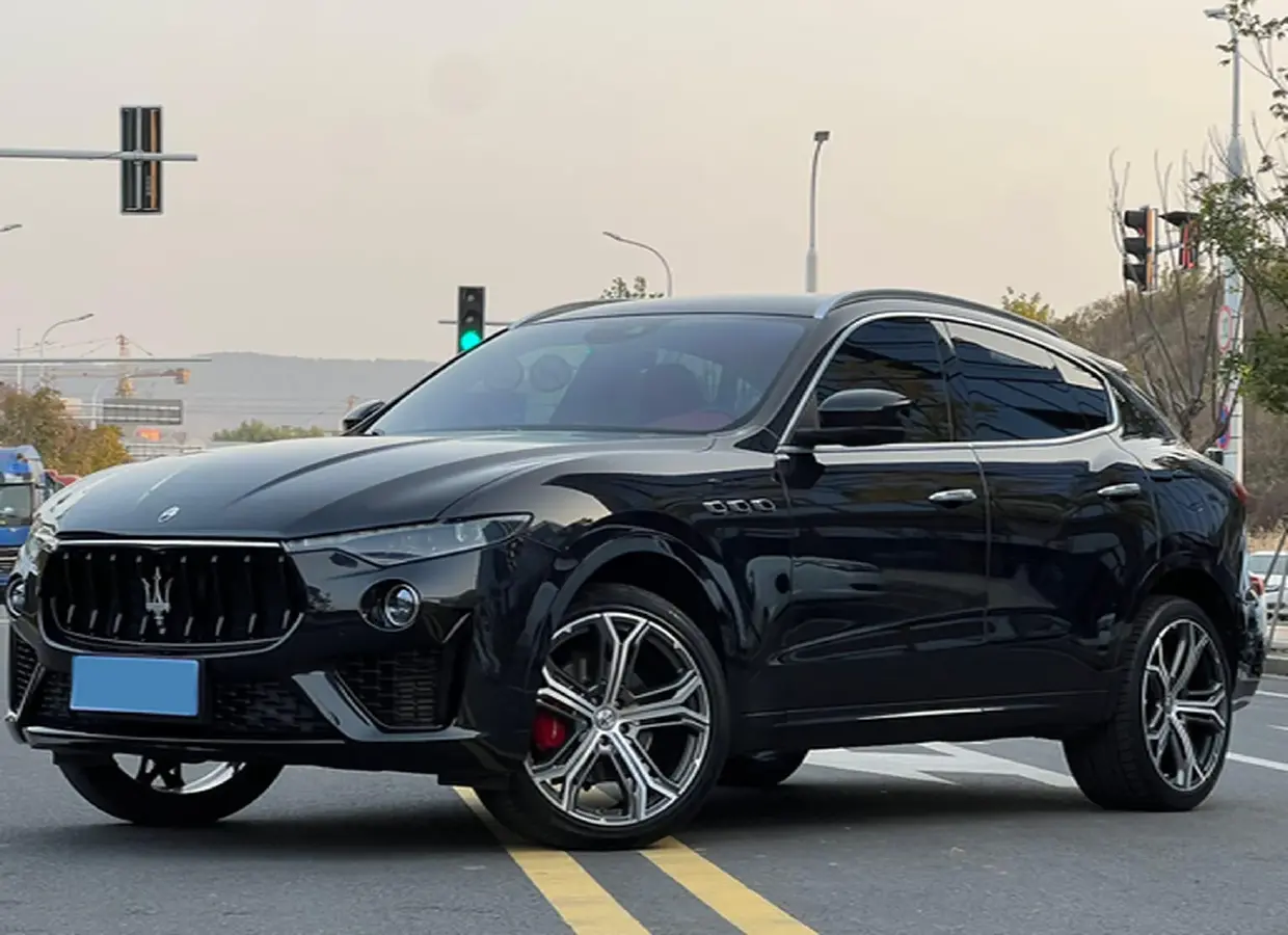 2022 Maserati Levante 3.0T 350HP V6 8AT
