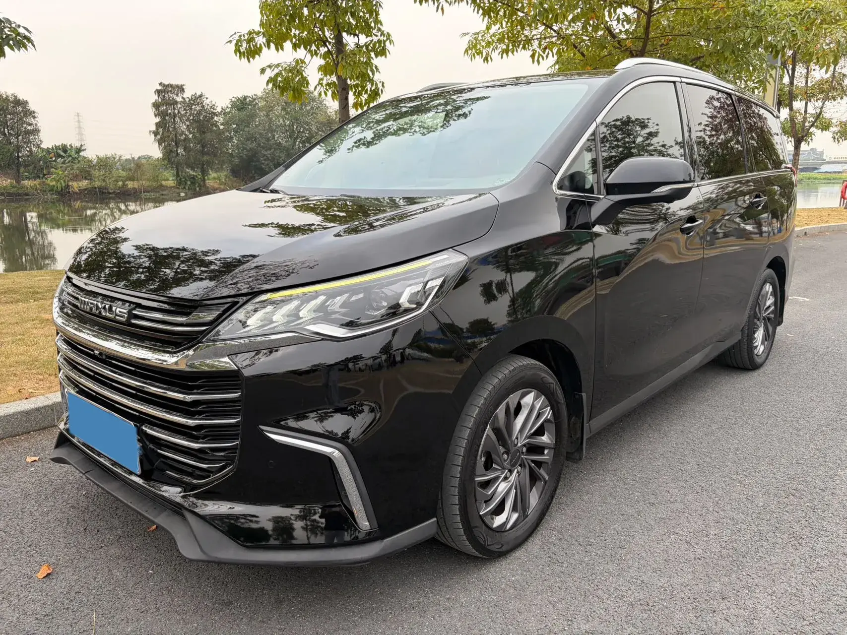 2019 MAXUS G50 view 1