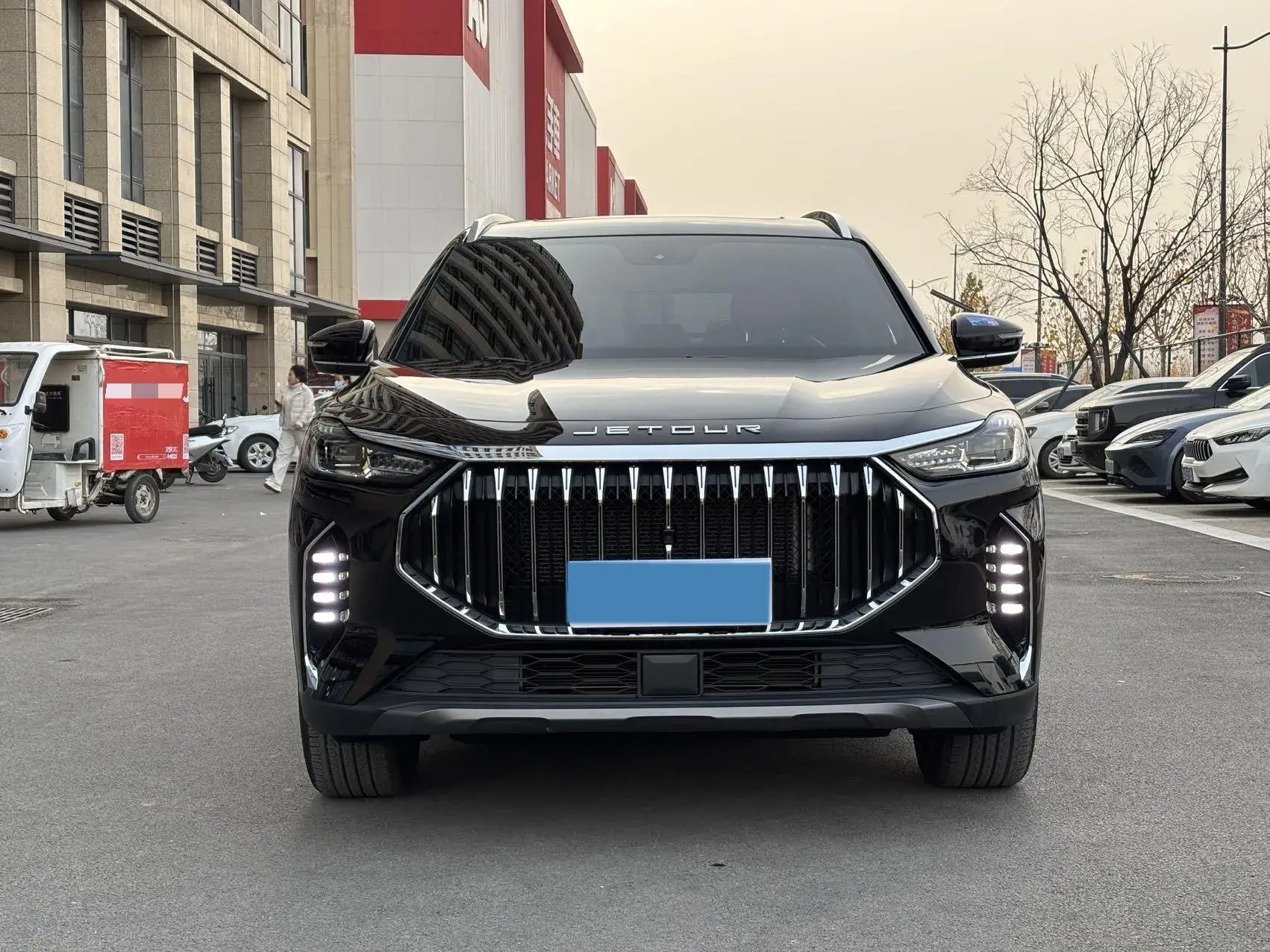 2025 JETOUR X70 thumbnail 2