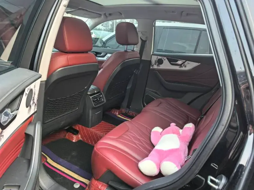 2025 HONGQI HS5 thumbnail 4