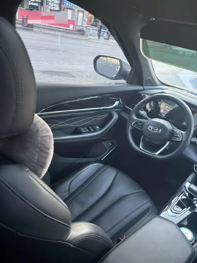 2024 Geely Monjaro 2.0T 218HP L4 7DCT,autocango,china used car exporter,china ev exporter,chinese used car exporter,chinese used ev exporter