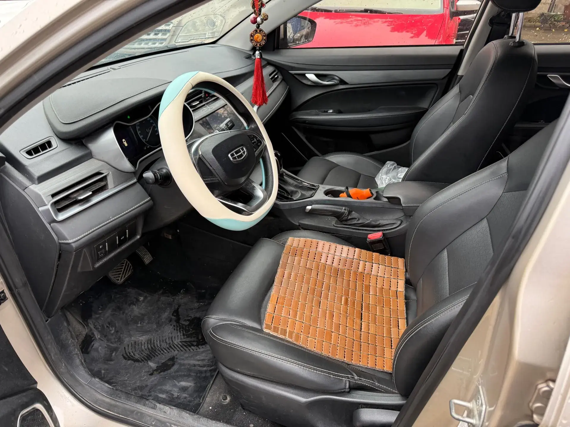 2021 GEELY EMGRAND thumbnail 4