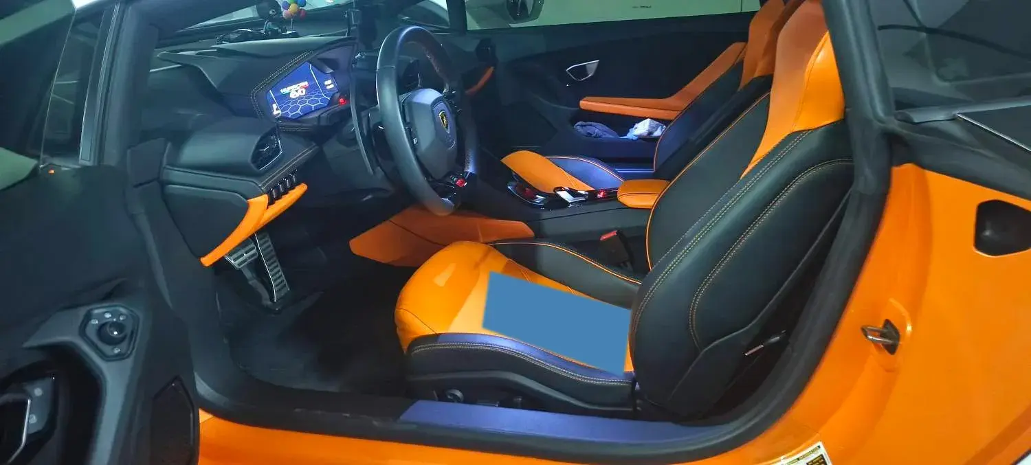 2020 LAMBORGHINI HURACÁN thumbnail 3