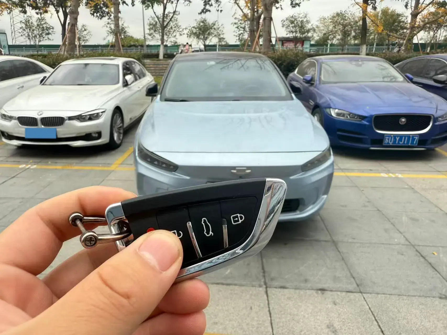 2021 GEOMETRY A thumbnail 2