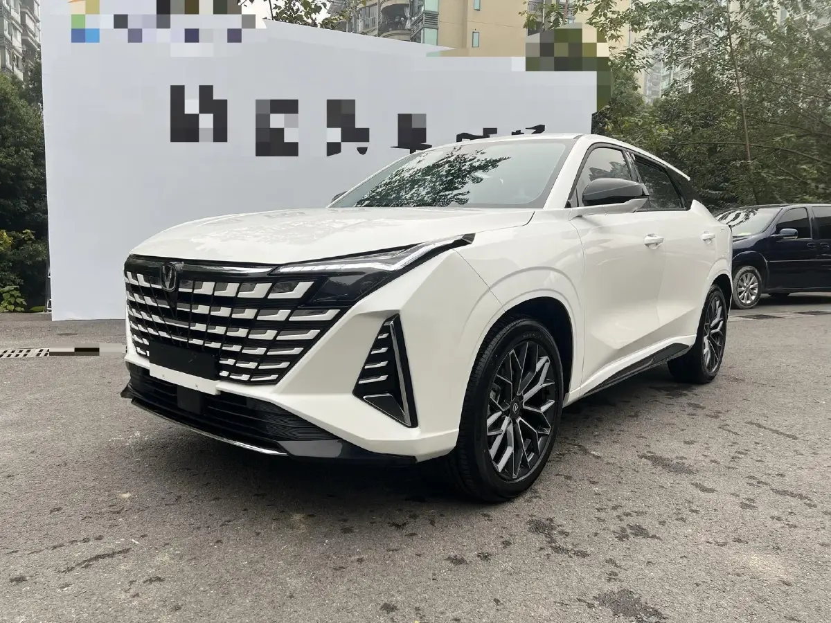 2025 ChangAn UNI-Z 1.5T 188HP L4 7DCT