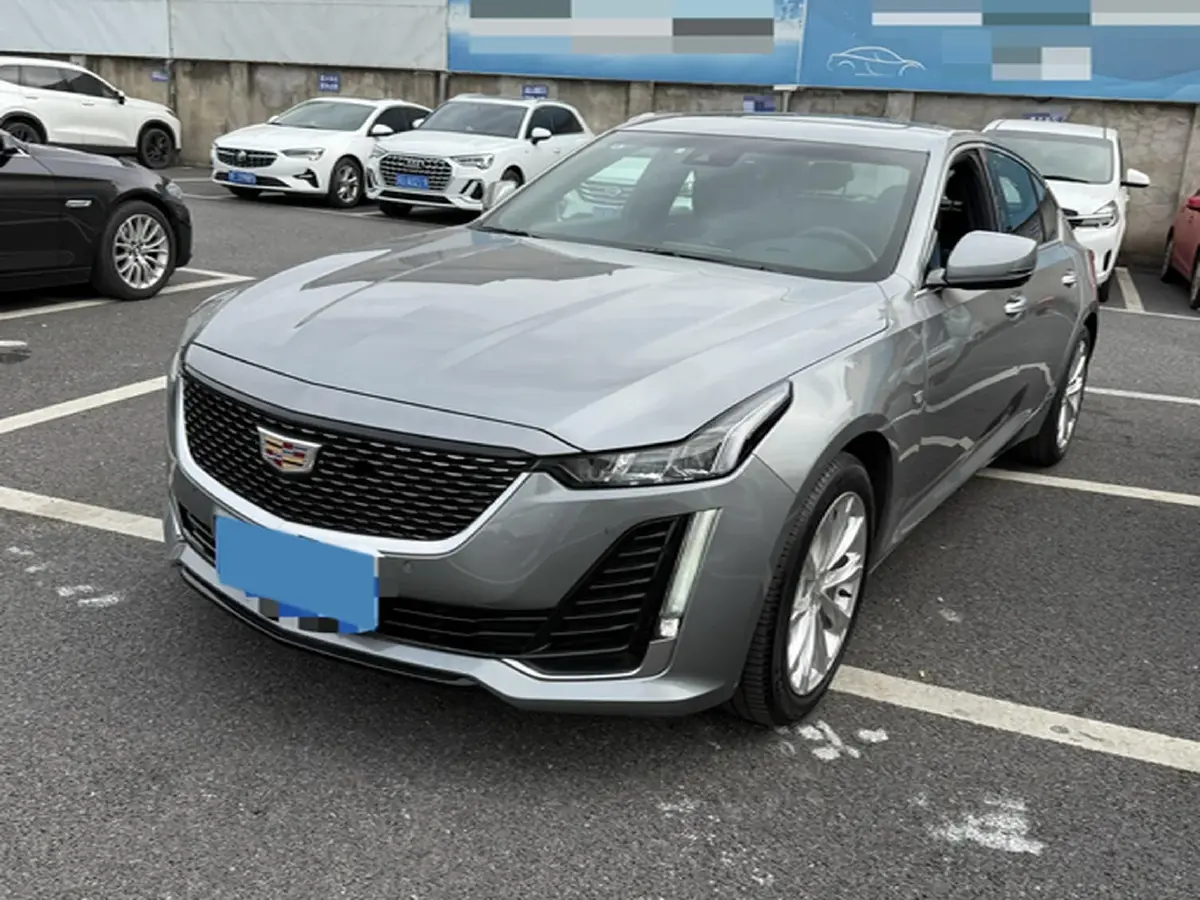 2023 Cadillac CT5 2.0T 237HP L4 10AT