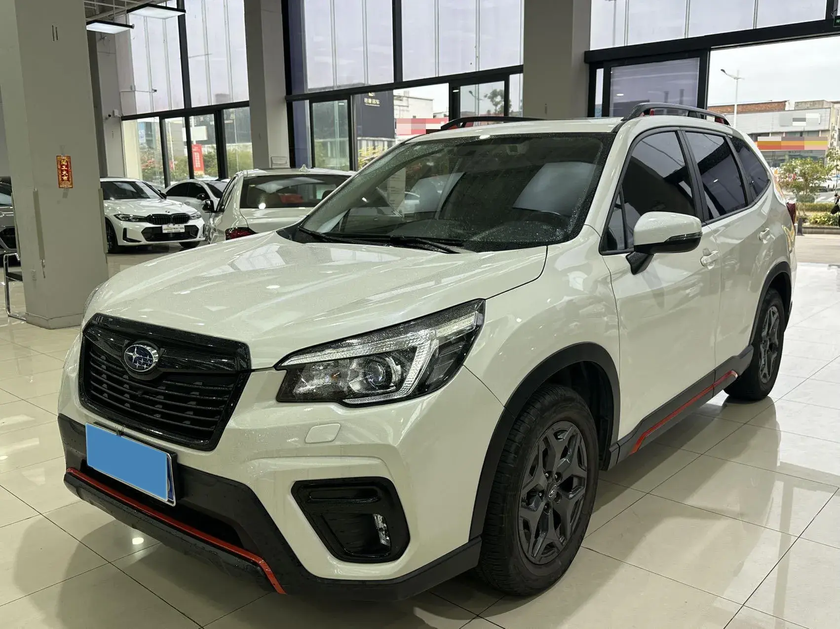 2021 SUBARU FORESTER view 1