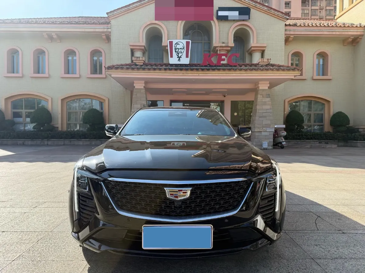 2025 Cadillac CT5 2.0T 237HP L4 10AT,autocango,china used car exporter,china ev exporter,chinese used car exporter,chinese used ev exporter