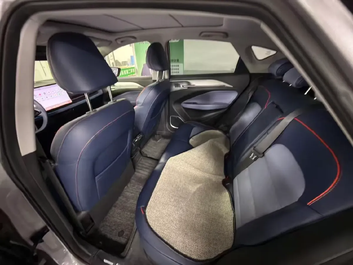 2022 Ruichi Auto ED71 BEV 60.152KWH,autocango,china used car exporter,china ev exporter,chinese used car exporter,chinese used ev exporter