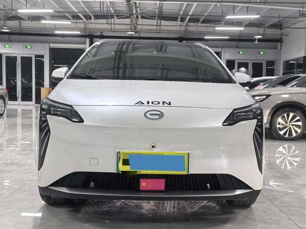 2023 AION S thumbnail 2