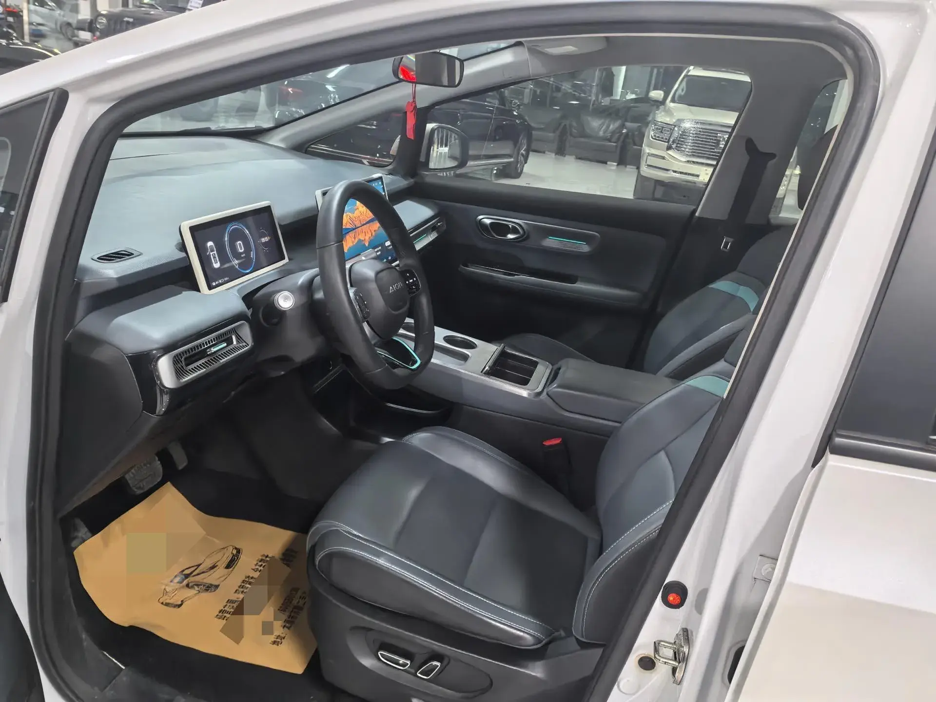 2023 AION S thumbnail 4