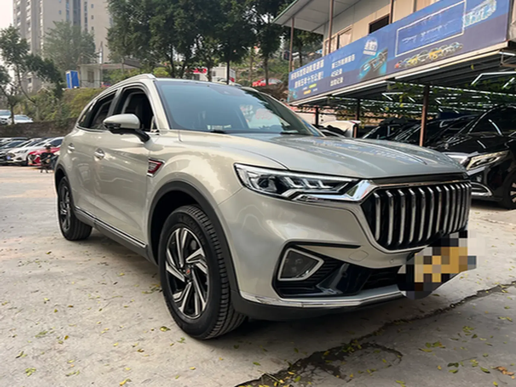 2022 HONGQI HS5 thumbnail 3
