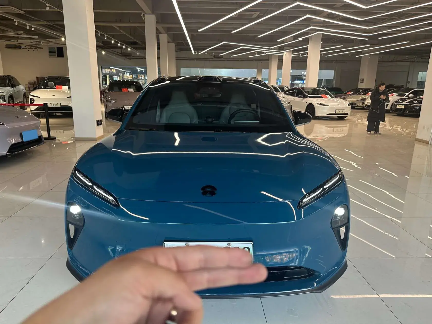 2024 NIO ET5T thumbnail 3