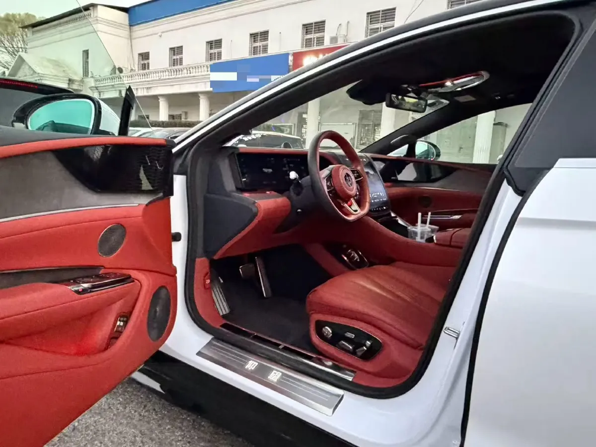 2025 YangWang U7 BEV 135.5KWH,autocango,china used car exporter,china ev exporter,chinese used car exporter,chinese used ev exporter