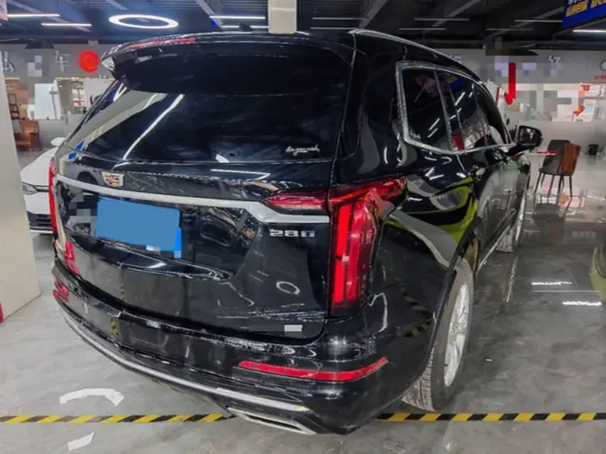 2021 CADILLAC XT6 thumbnail 3