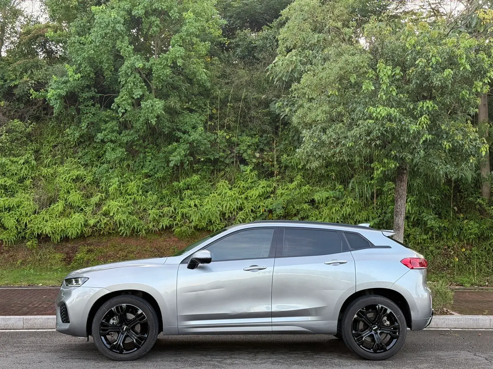 2017 WEY VV7 thumbnail 3