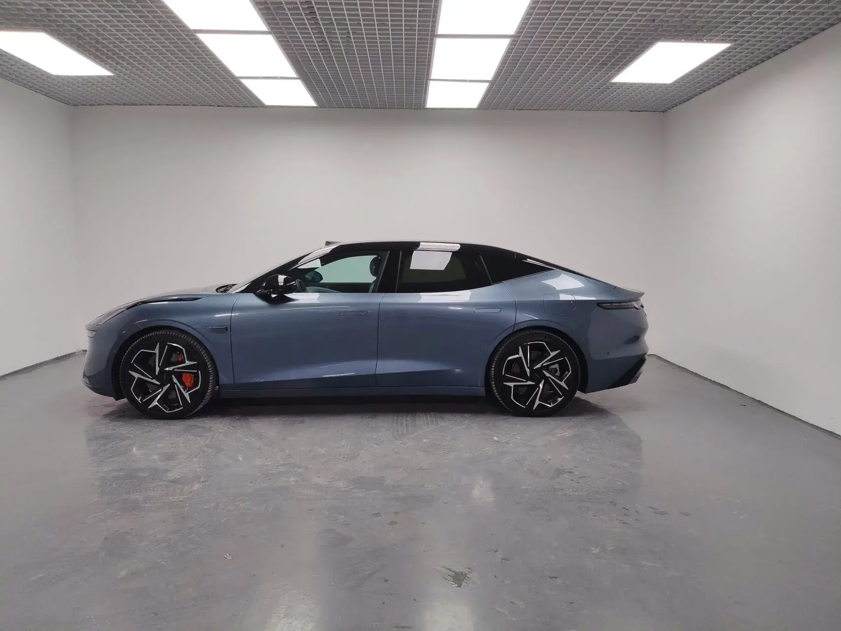 2025 LEXUS NX thumbnail 3