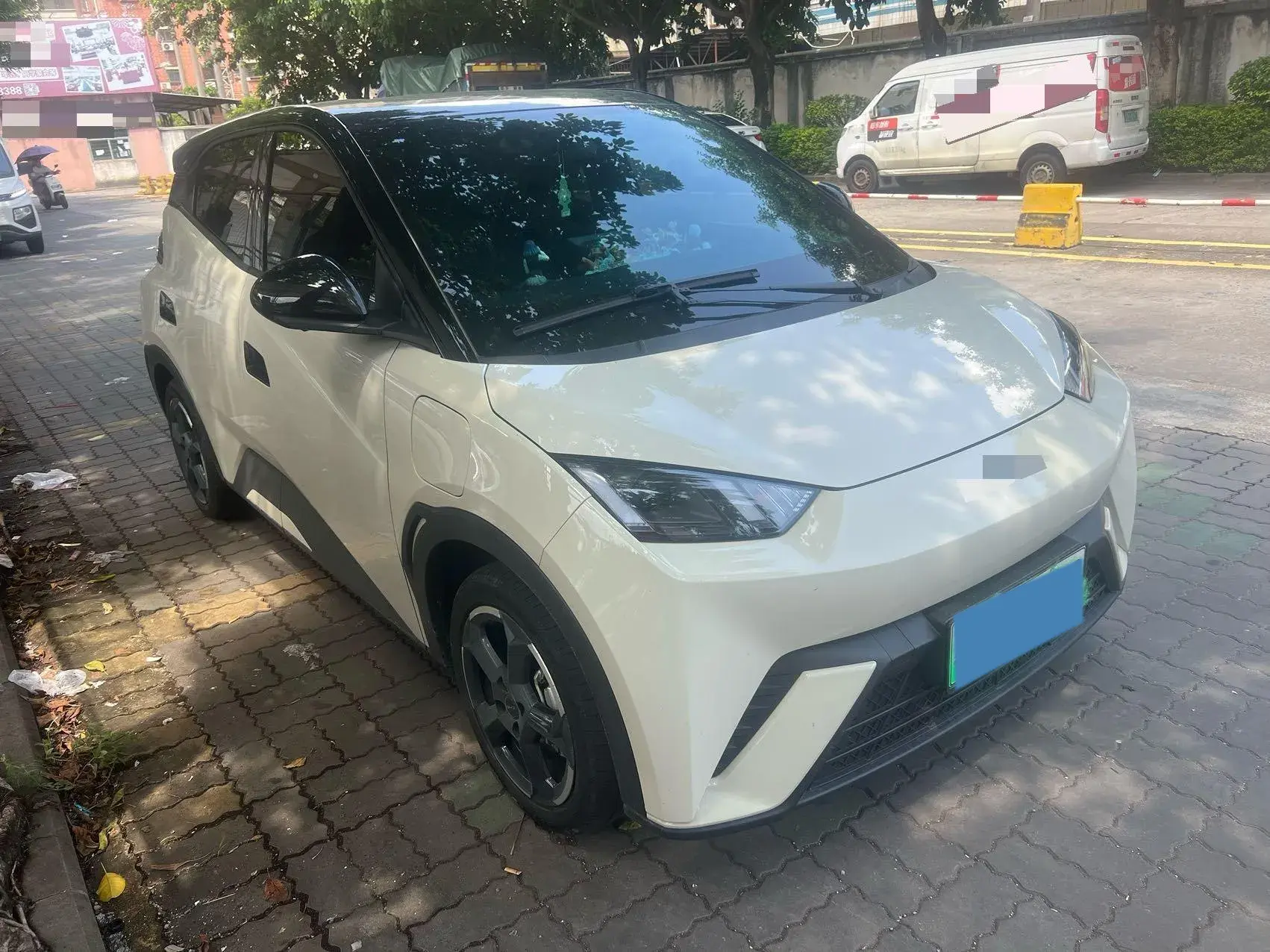 2023 BYD YUAN thumbnail 3