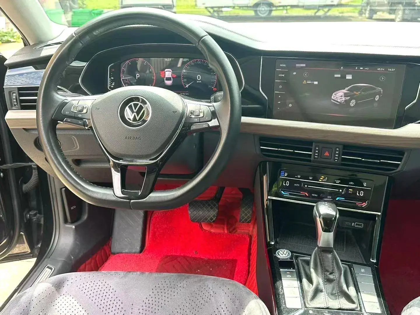 2021 VOLKSWAGEN PASSAT thumbnail 3