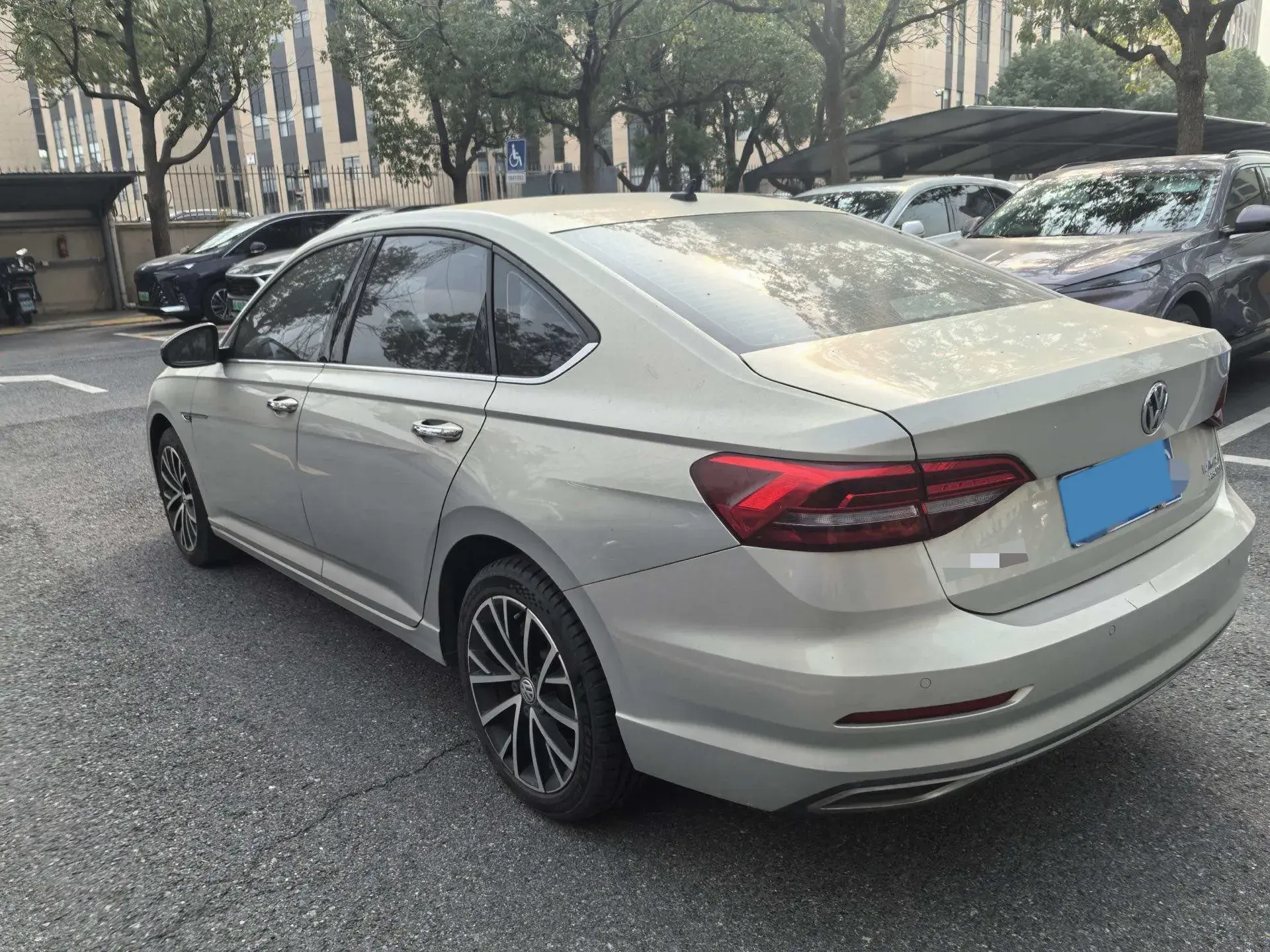 2018 BUICK VERANO thumbnail 3