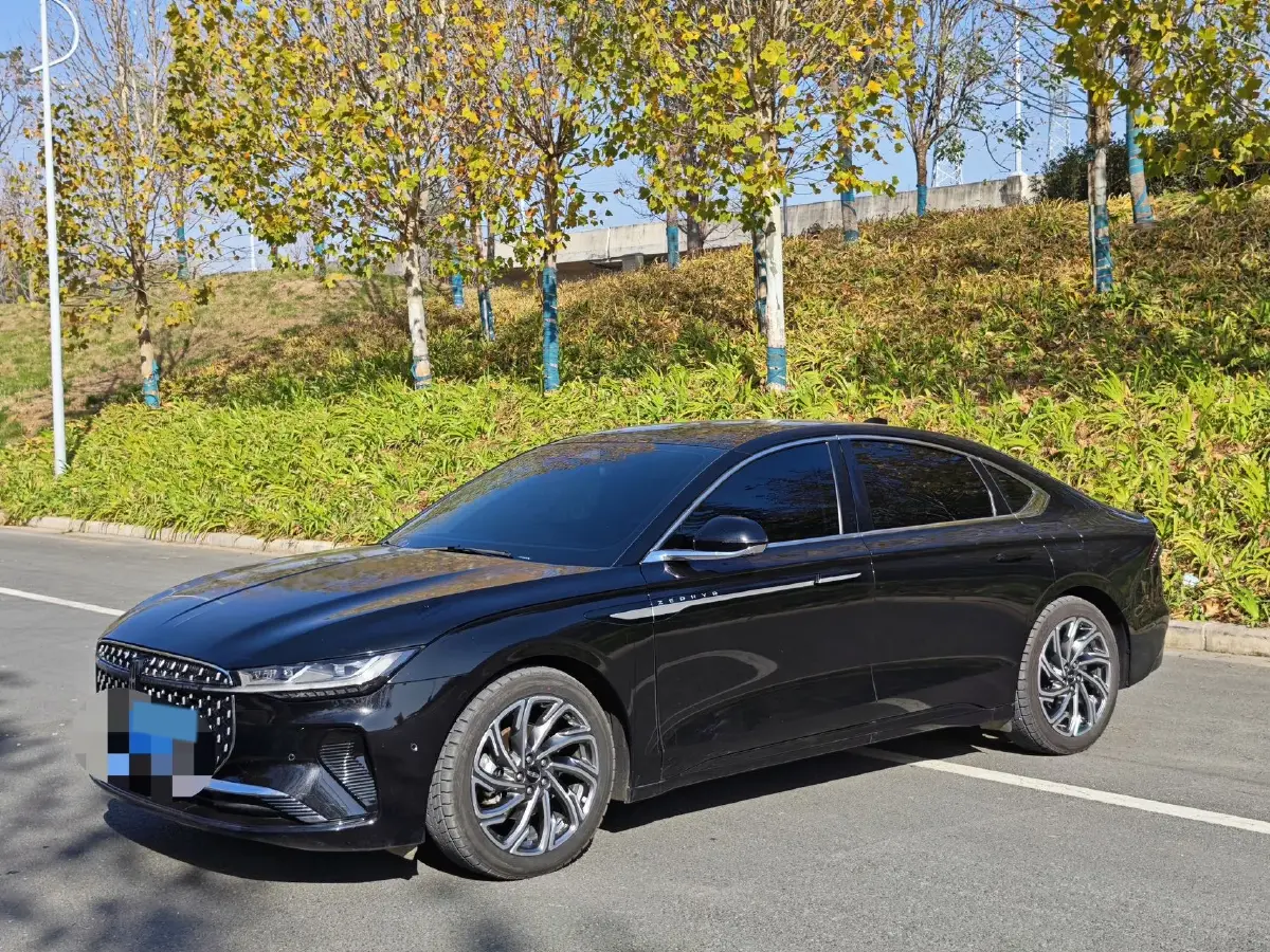 2022 Lincoln Z 2.0T 246HP L4 8AT