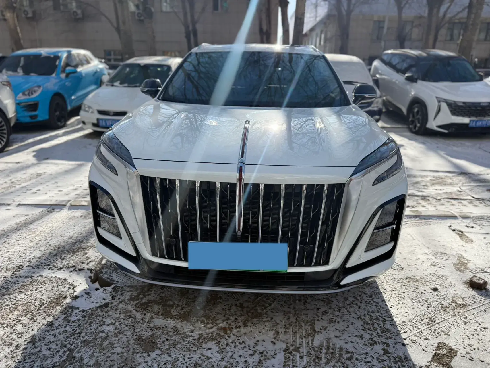 2025 HONGQI HS3 thumbnail 2