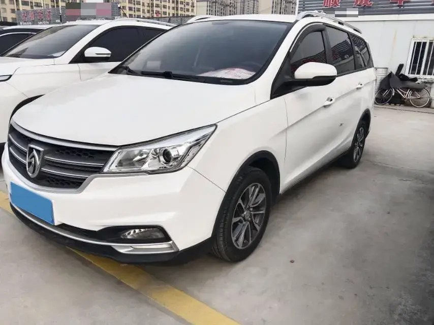 2021 BAOJUN 730 view 1