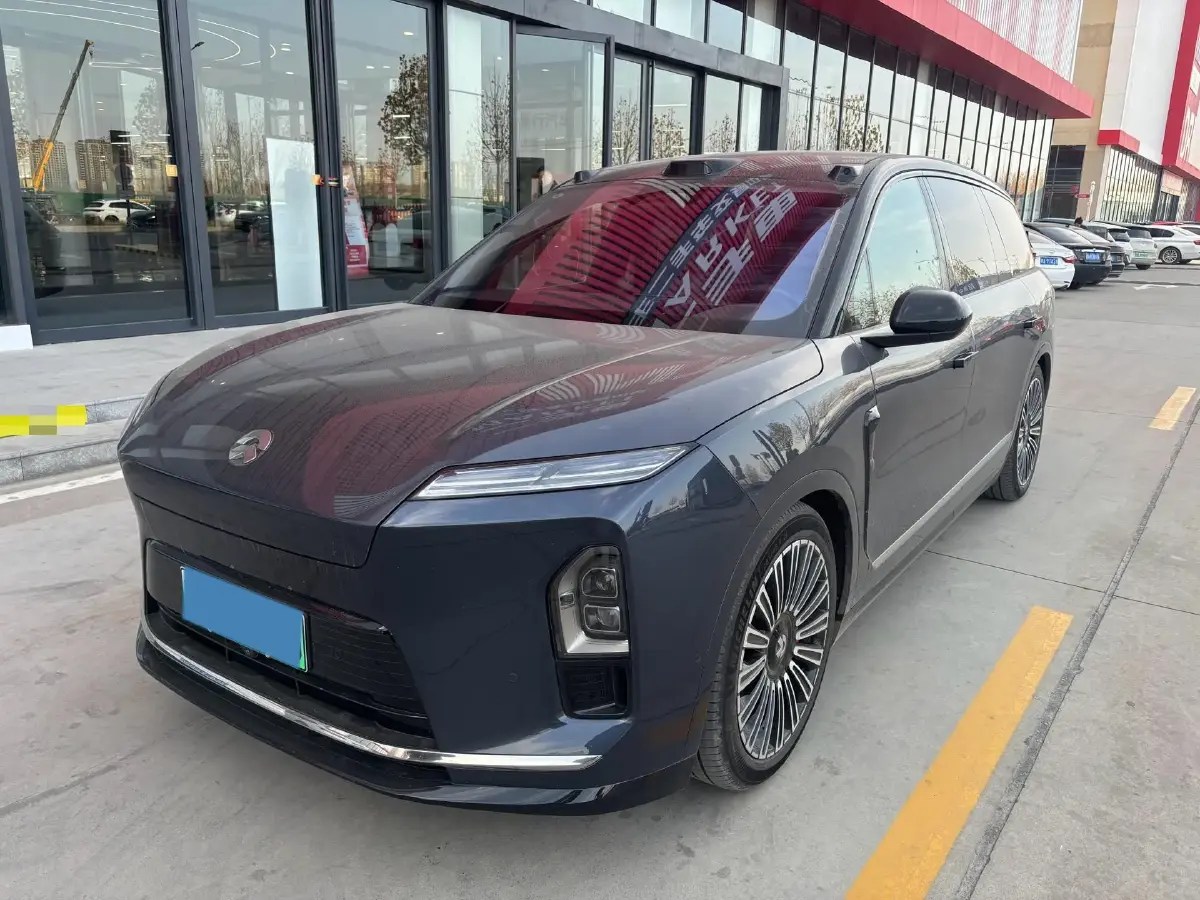 2026 NIO ES8 BEV