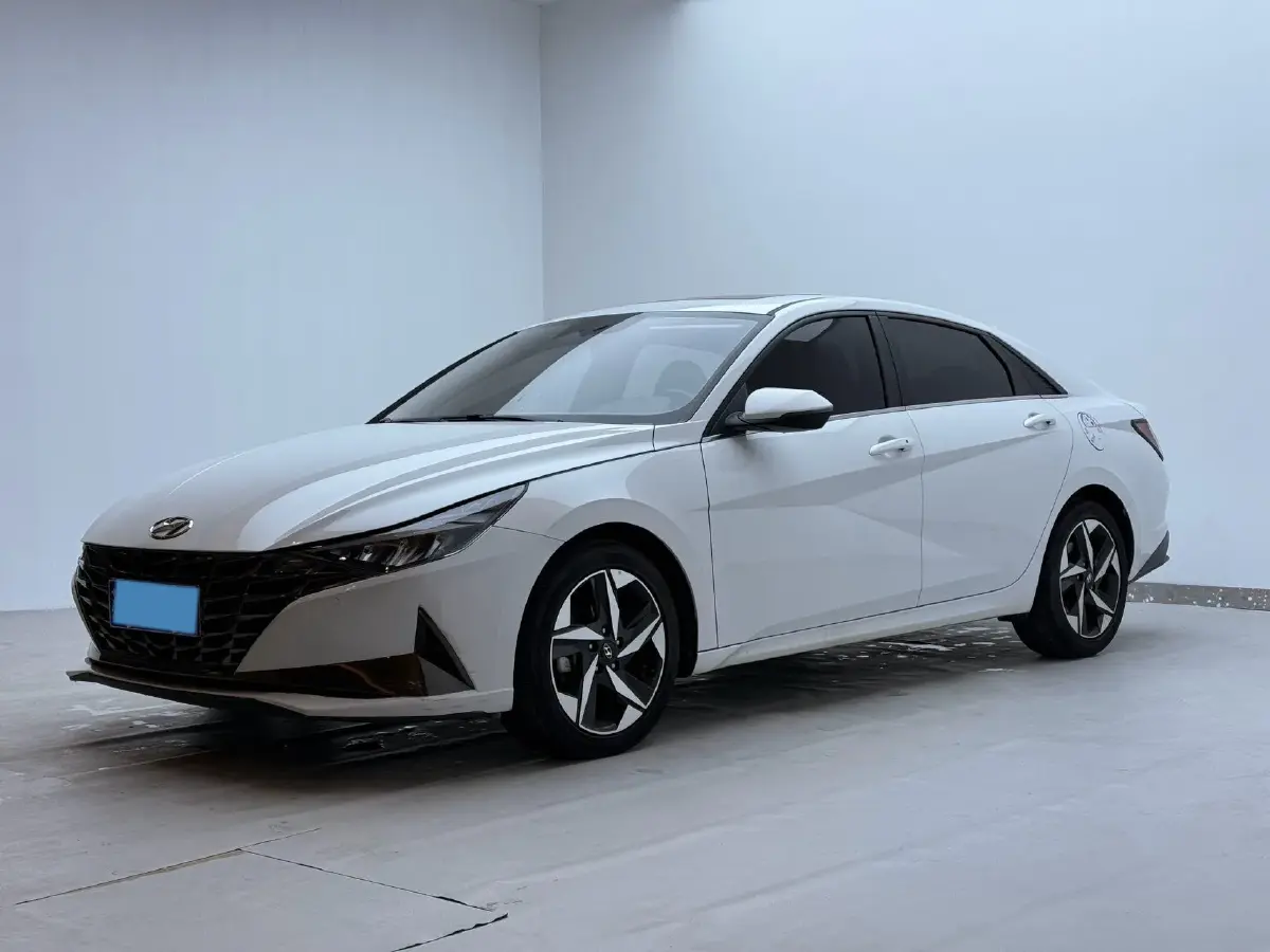 2021 Hyundai Elantra 1.5L 115HP L4 CVT