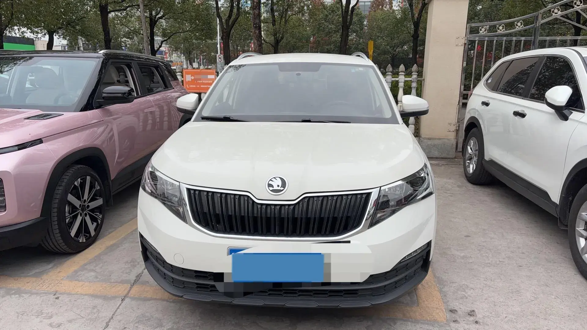 2021 SKODA KAMIQ thumbnail 2