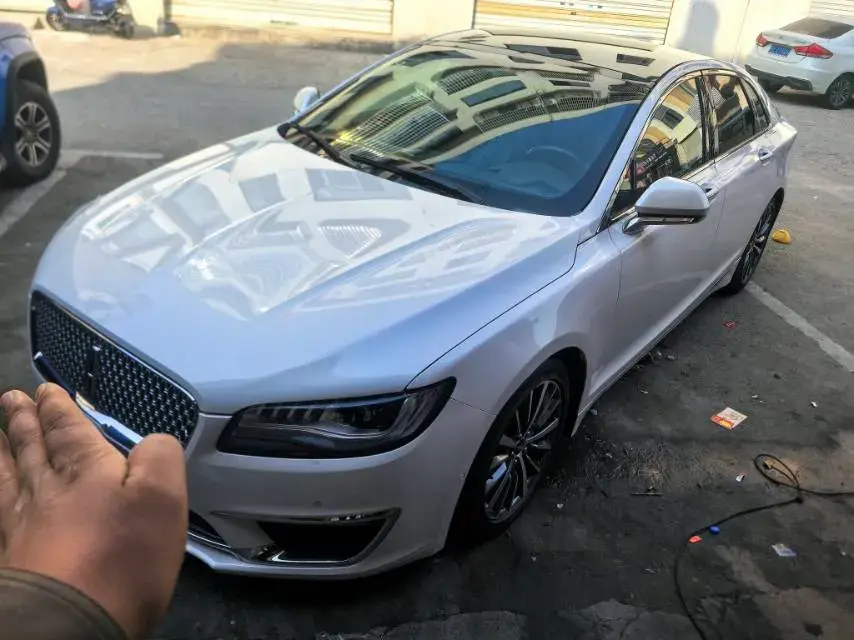 2019 Lincoln MKZ 2.0T 196HP L4 6AT