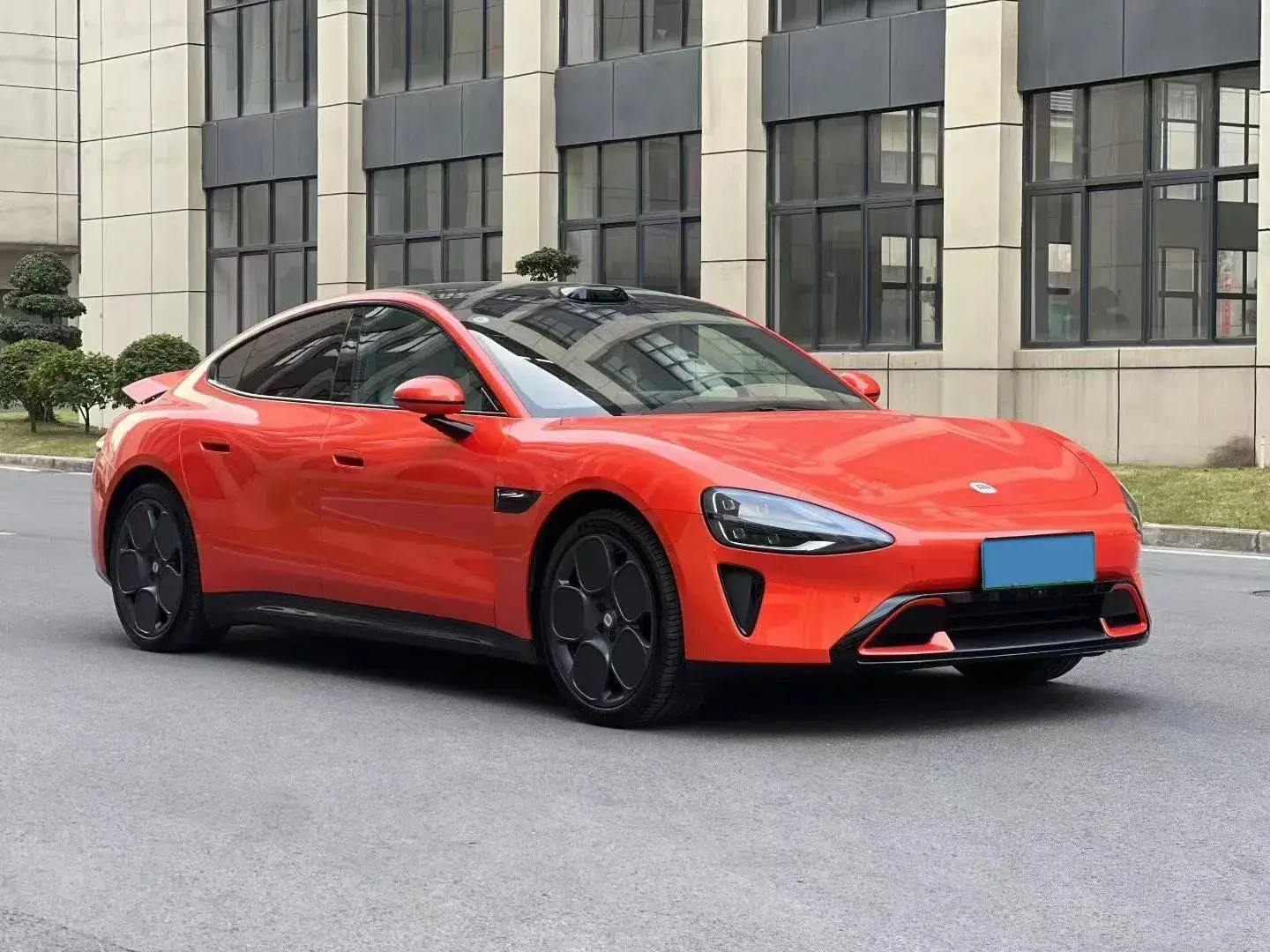 2024 MI SU7 thumbnail 3