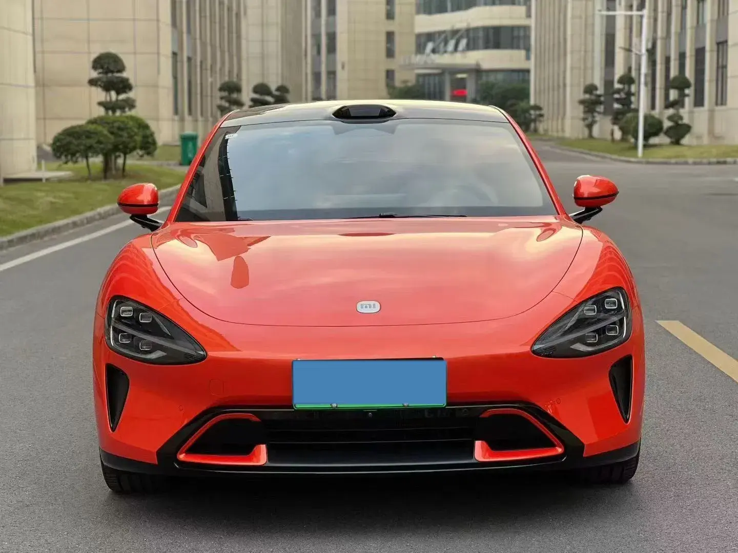 2024 MI SU7 thumbnail 2