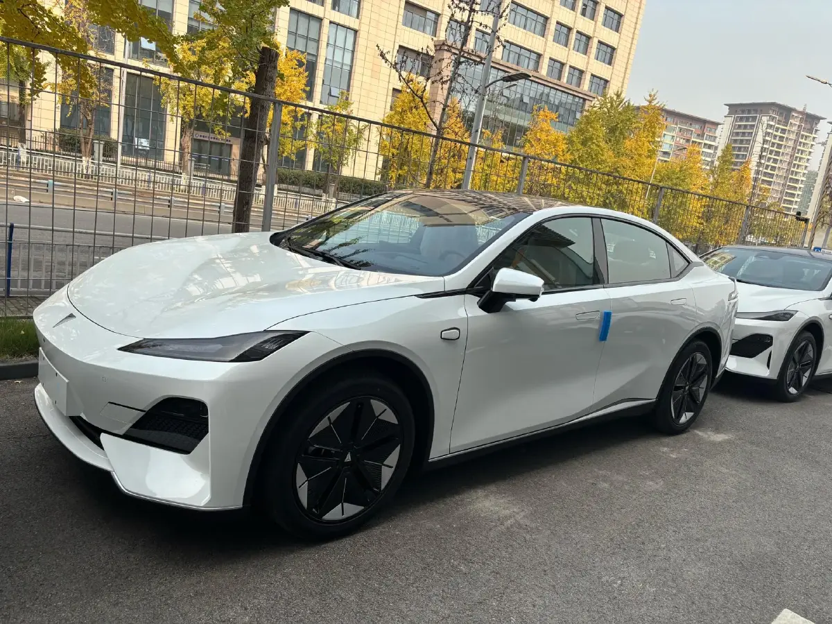 2025 Deepal SL03 BEV 56.1KWH