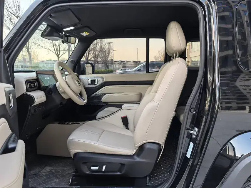 2023 BAOJUN YEP thumbnail 4