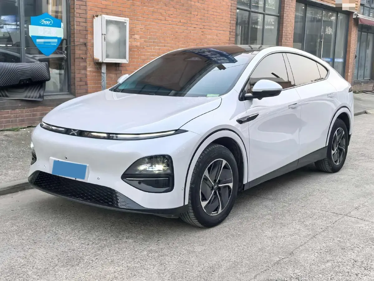 2023 Xpeng G6 BEV 66KWH