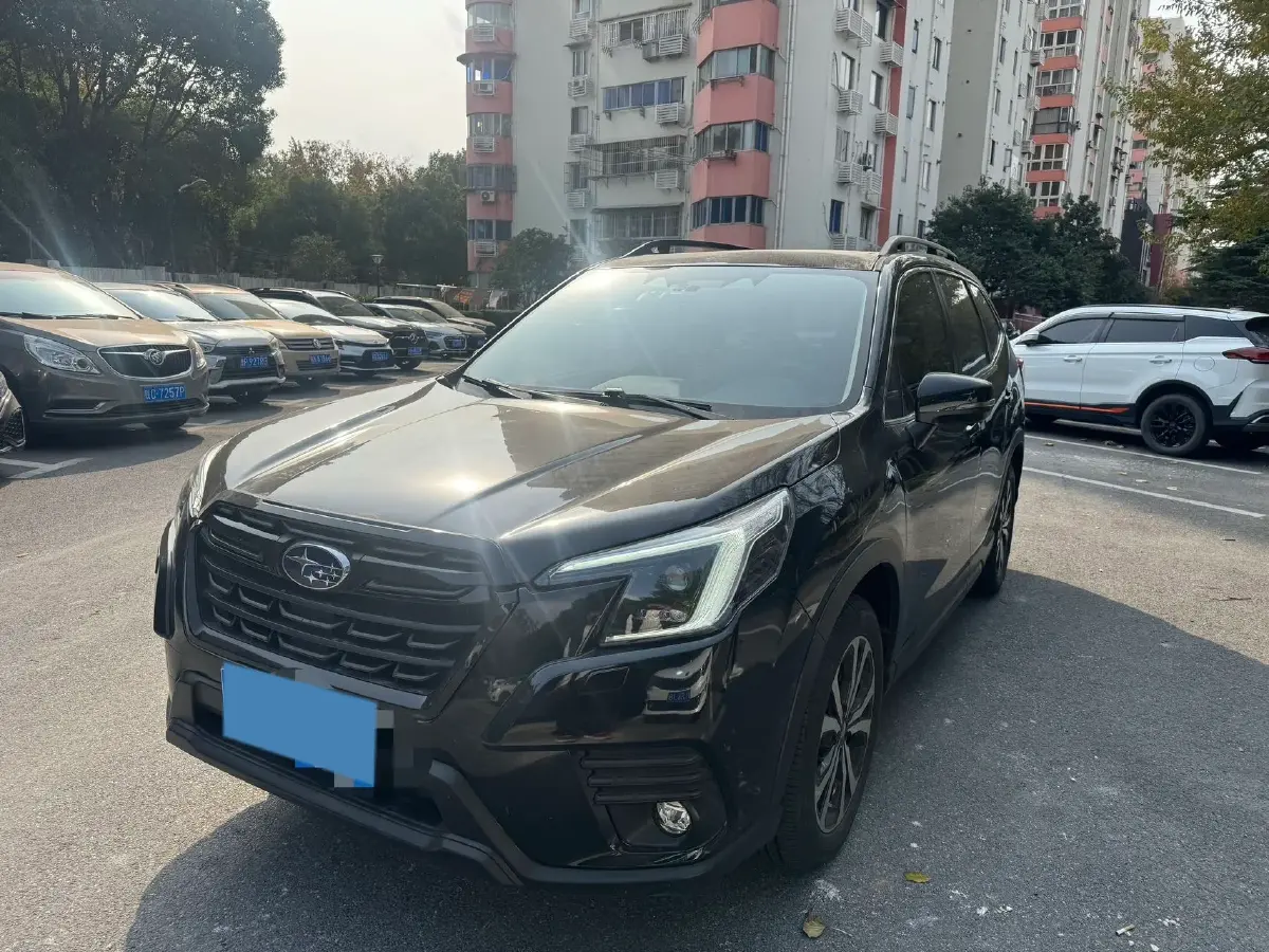 2024 Subaru Forester 2.5L 169HP H4 CVT