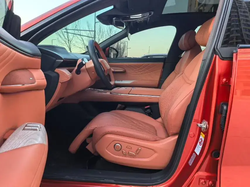 2023 DEEPAL S07 thumbnail 4