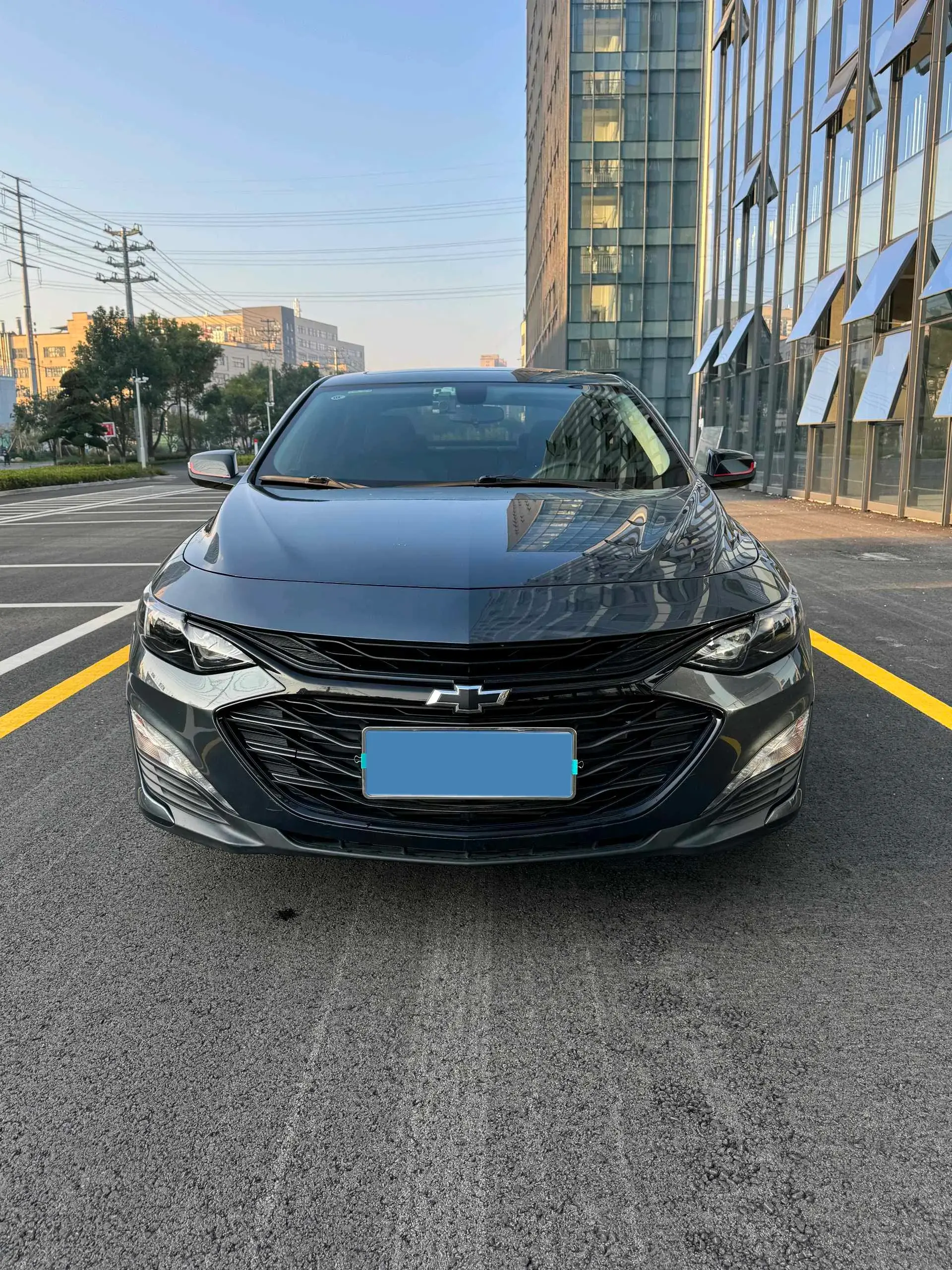 2021 CHEVROLET MALIBU thumbnail 2