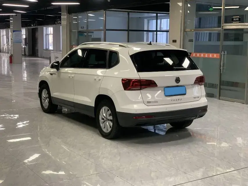 2021 VOLKSWAGEN THARU thumbnail 4